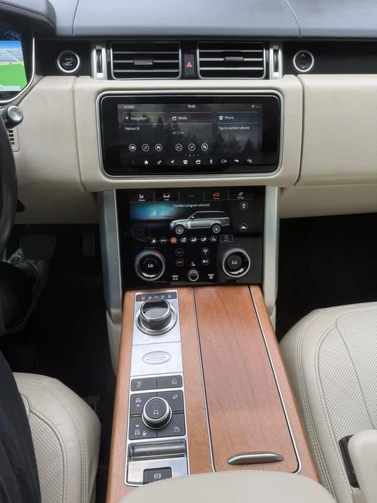 2019 Land Rover Range Rover L405 - Image 4 of 8