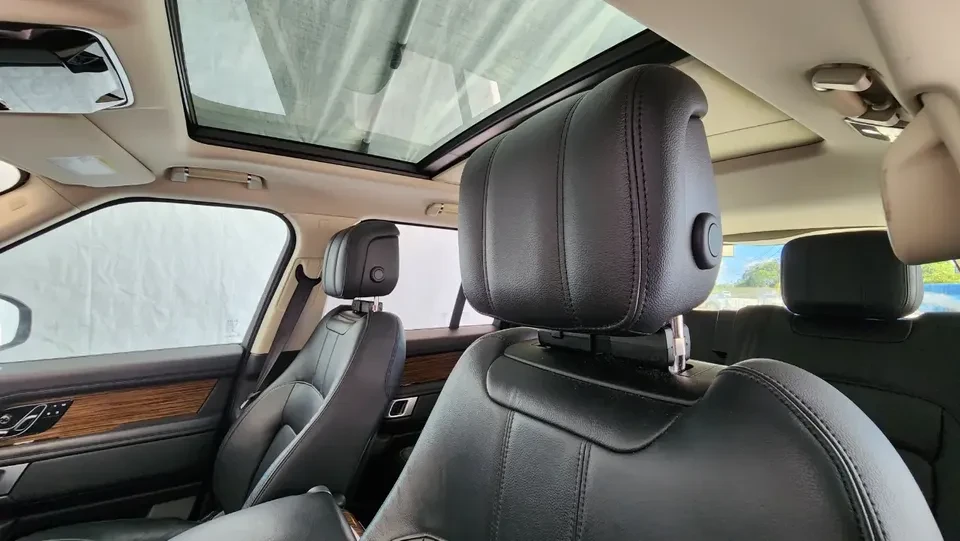 2019 Land Rover Range Rover L405 - Image 11 of 20