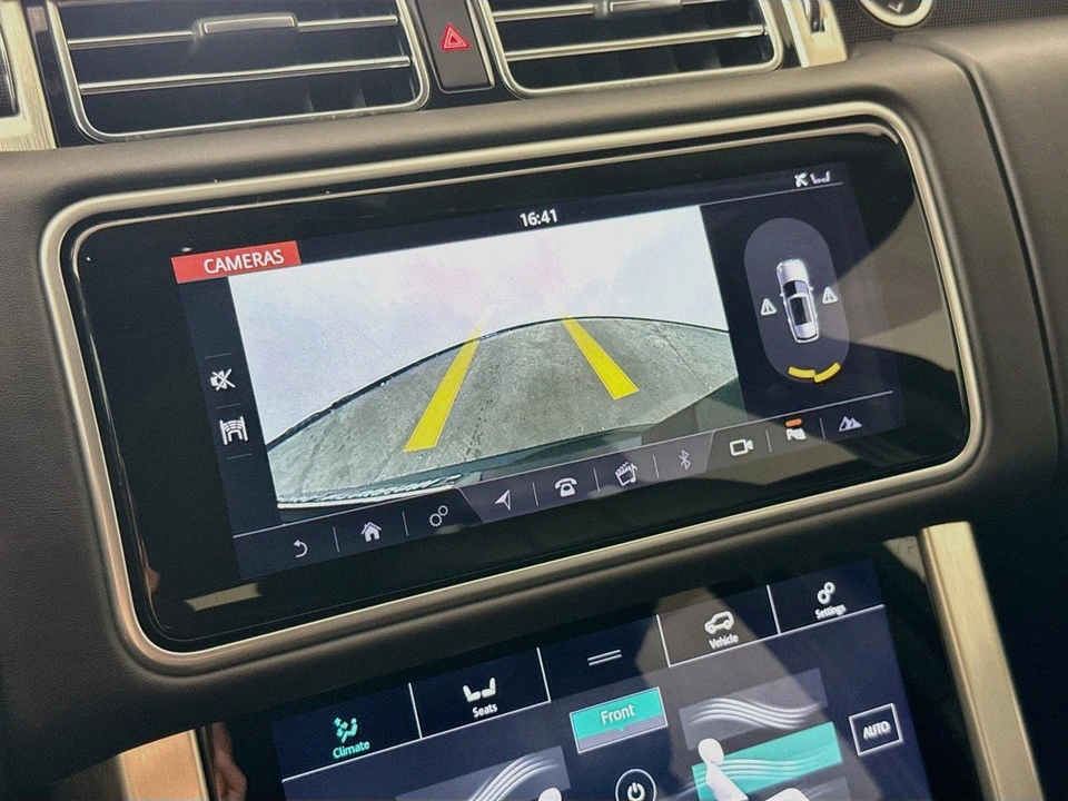 2019 Land Rover Range Rover L405 - Image 17 of 31