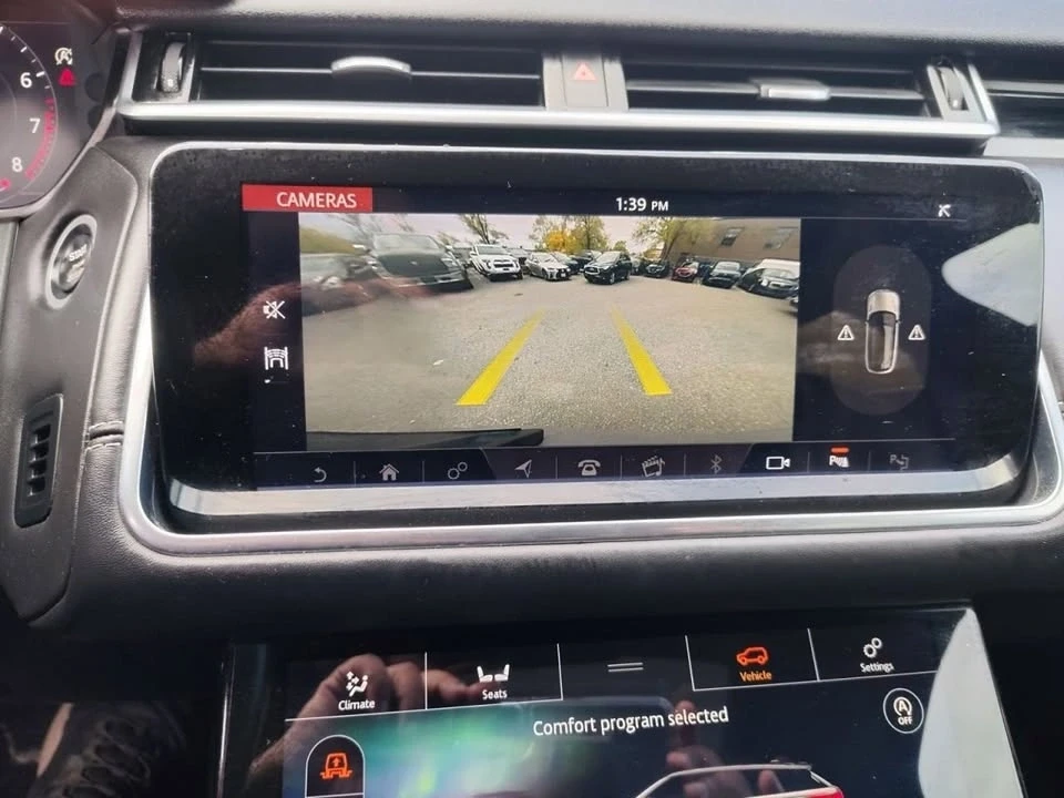 2019 Land Rover Range Rover Velar - Image 16 of 17