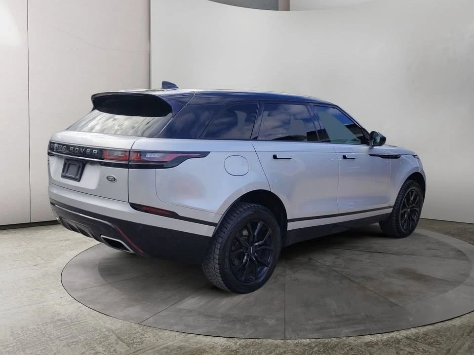 2019 Land Rover Range Rover Velar - Image 4 of 17