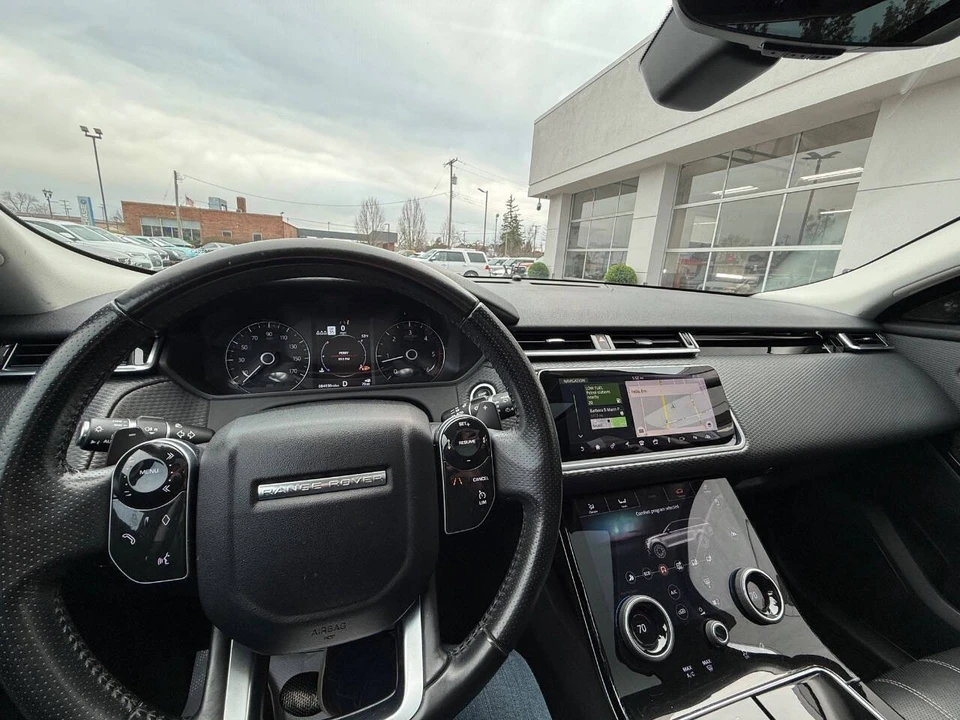 2019 Land Rover Range Rover Velar - Image 16 of 21