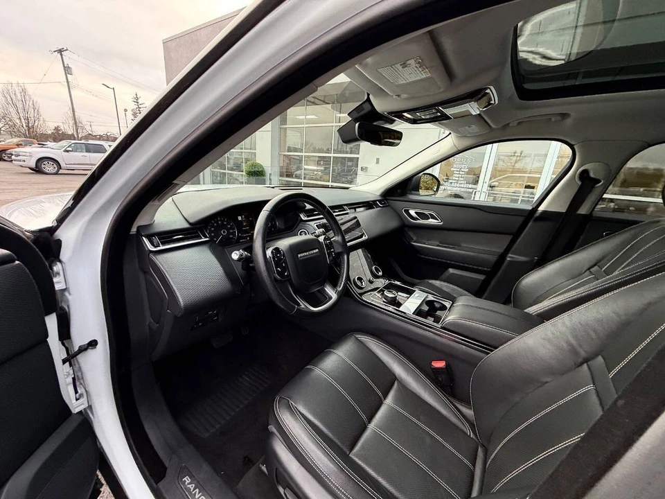 2019 Land Rover Range Rover Velar - Image 10 of 21