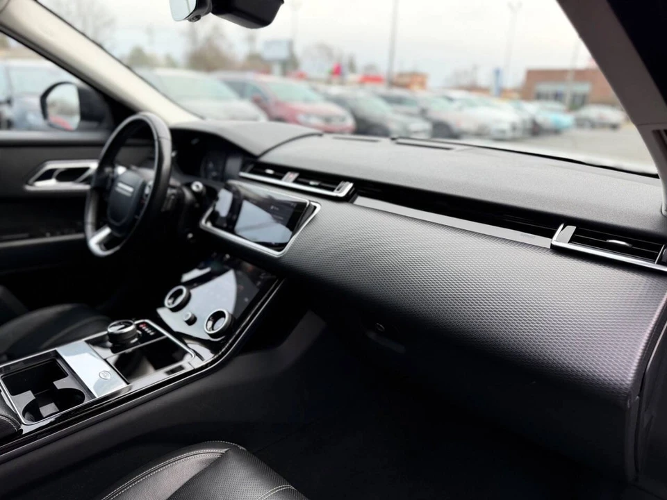 2019 Land Rover Range Rover Velar - Image 15 of 21