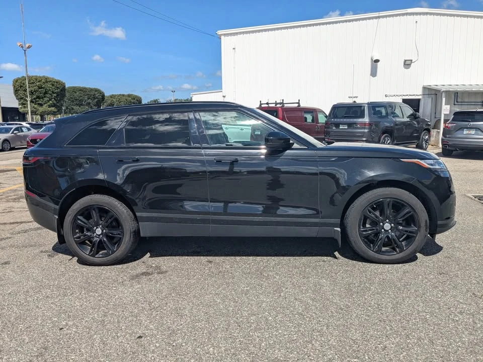 2019 Land Rover Range Rover Velar - Image 3 of 17