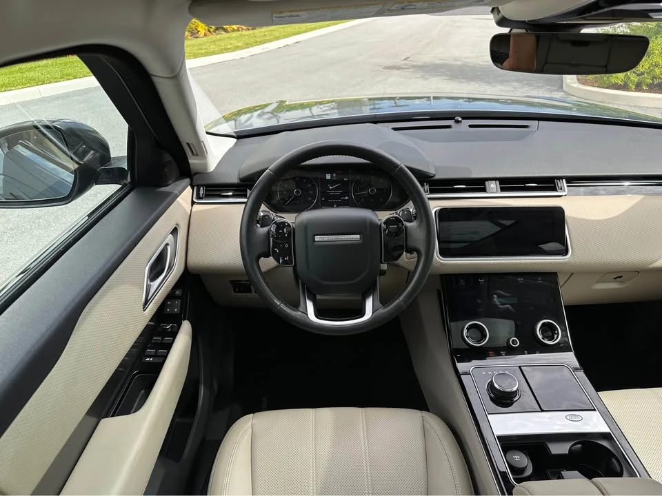 2019 Land Rover Range Rover Velar - Image 9 of 17