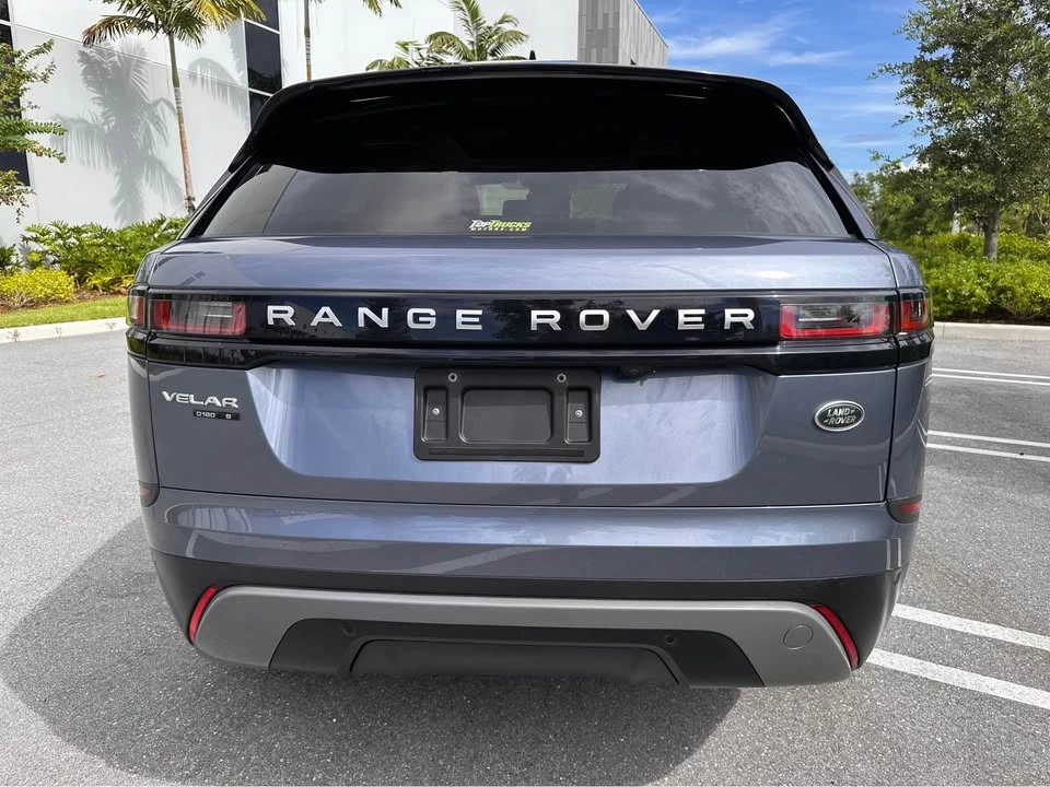 2019 Land Rover Range Rover Velar - Image 7 of 17