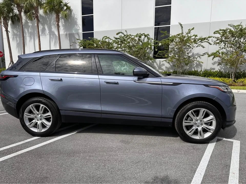 2019 Land Rover Range Rover Velar - Image 4 of 17