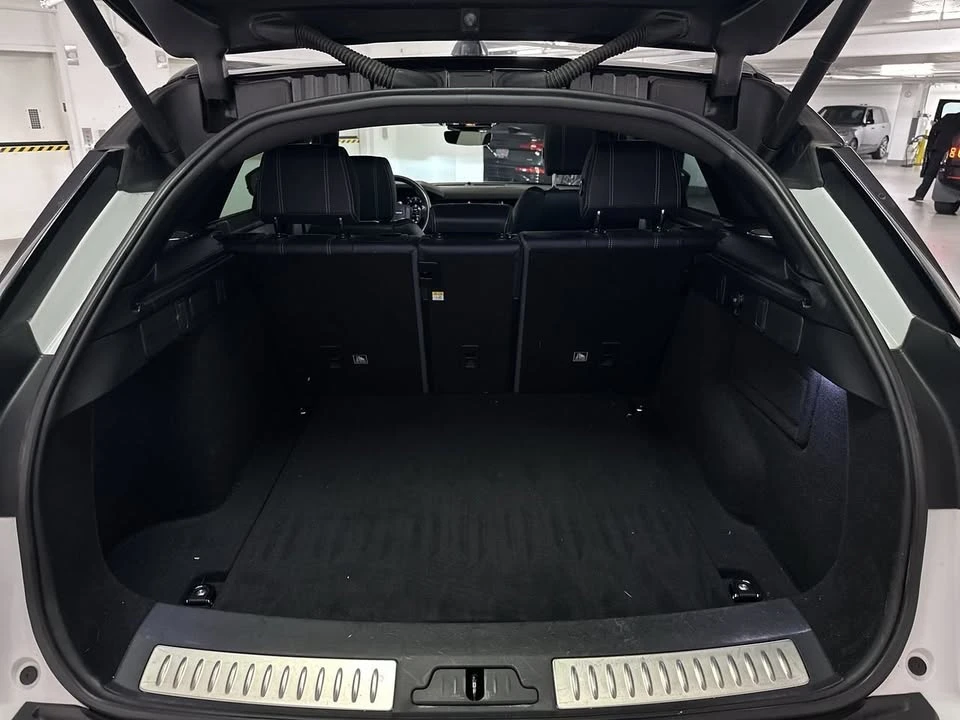 2019 Land Rover Range Rover Velar - Image 19 of 20