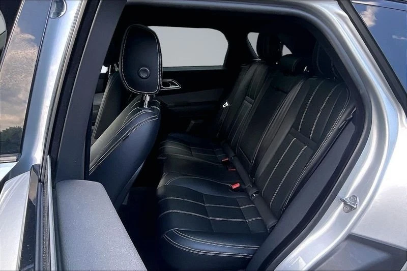2019 Land Rover Range Rover Velar - Image 18 of 20