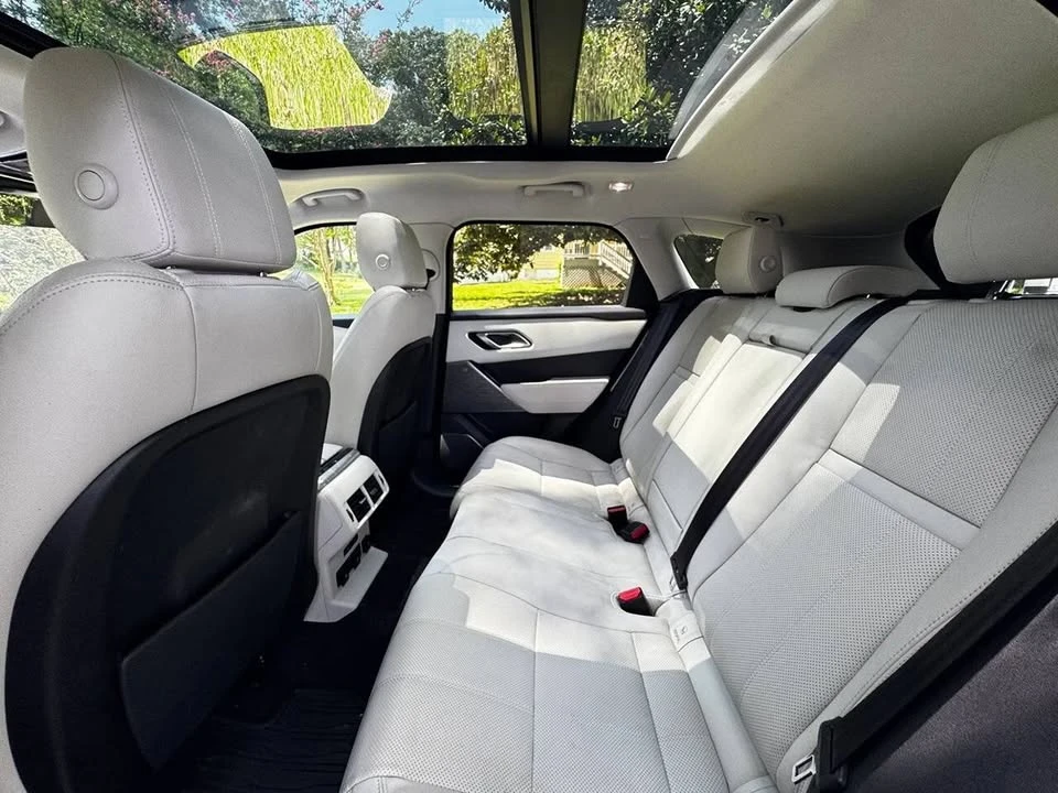 2019 Land Rover Range Rover Velar - Image 15 of 18