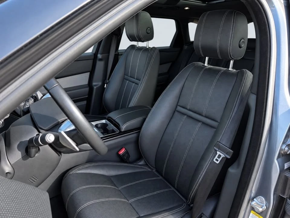 2019 Land Rover Range Rover Velar - Image 10 of 15
