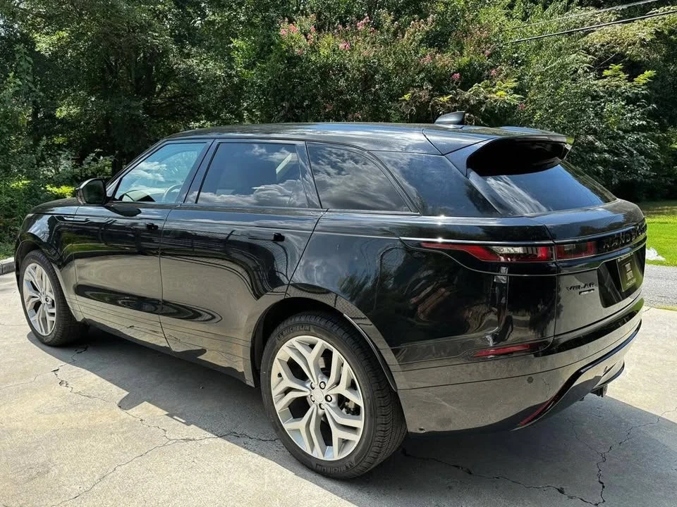 2019 Land Rover Range Rover Velar - Image 10 of 18