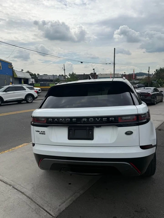 2019 Land Rover Range Rover Velar - Image 4 of 9
