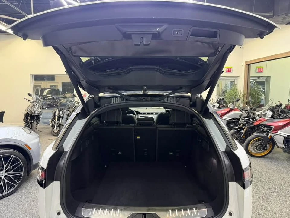 2019 Land Rover Range Rover Velar - Image 6 of 20