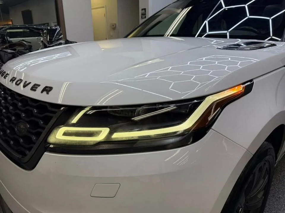 2019 Land Rover Range Rover Velar - Image 18 of 20