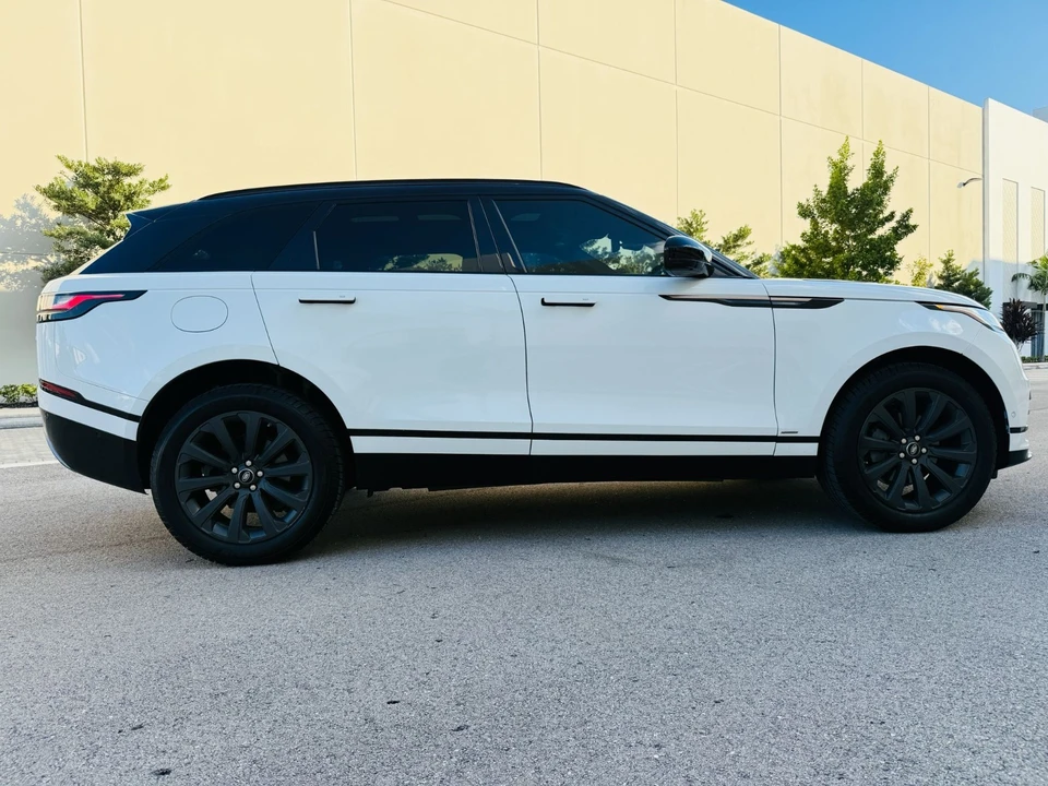 2019 Land Rover Range Rover Velar - Image 8 of 21