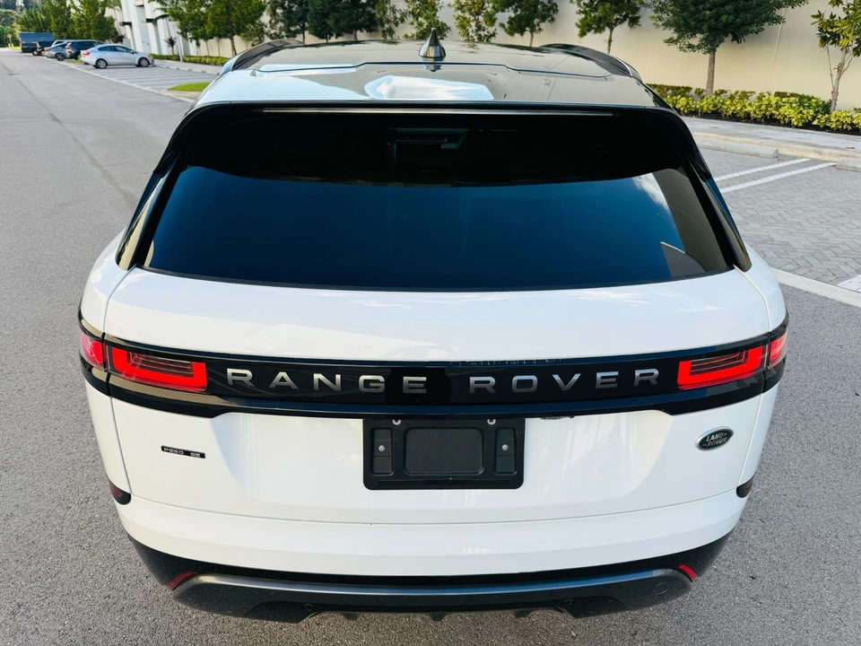 2019 Land Rover Range Rover Velar - Image 11 of 21