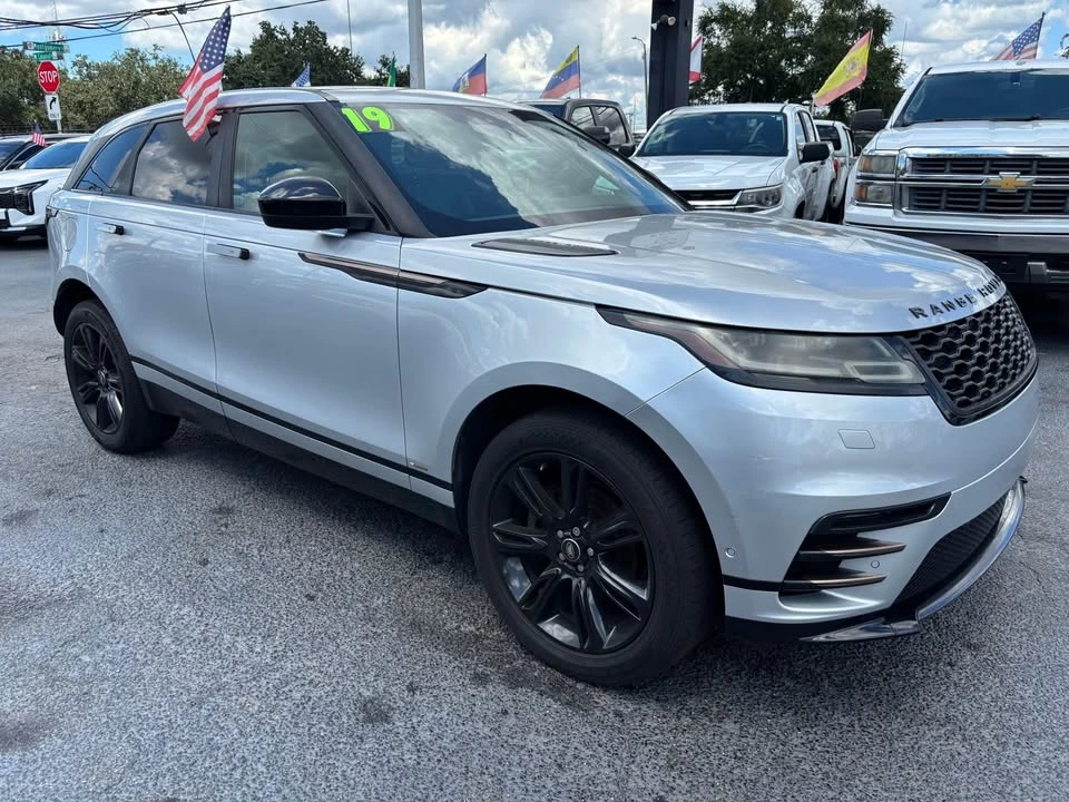 2019 Land Rover Range Rover Velar - Image 2 of 9