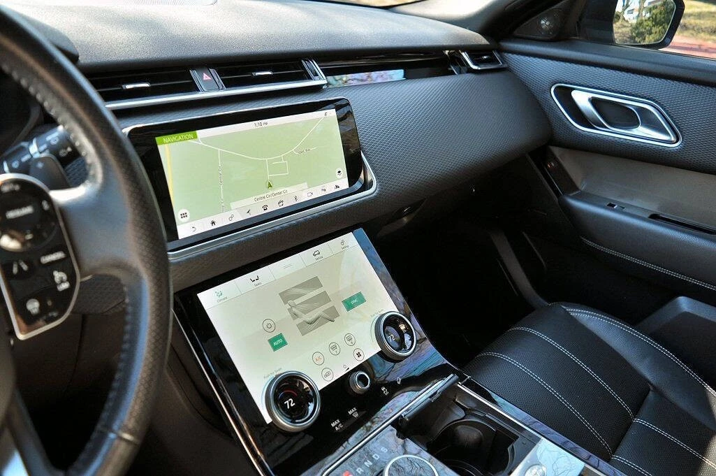 2019 Land Rover Range Rover Velar - Image 9 of 15