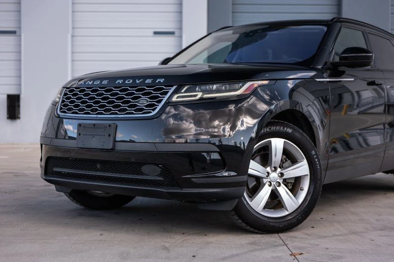 2019 Land Rover Range Rover Velar - Image 9 of 21