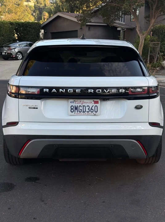 2019 Land Rover Range Rover Velar - Image 12 of 16