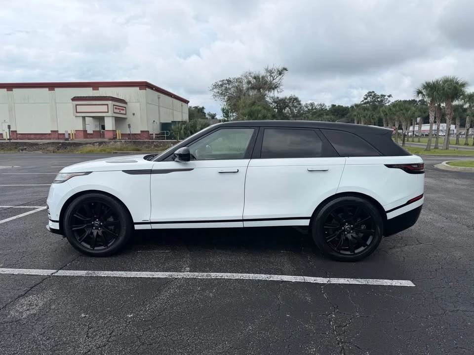 2019 Land Rover Range Rover Velar - Image 4 of 16
