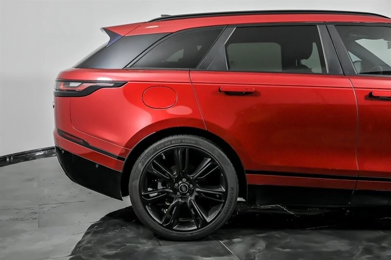 2019 Land Rover Range Rover Velar - Image 11 of 21