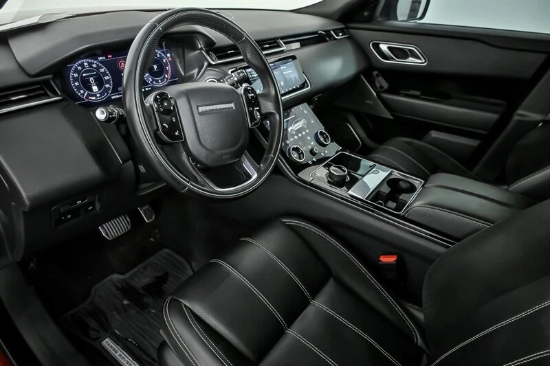 2019 Land Rover Range Rover Velar - Image 17 of 21