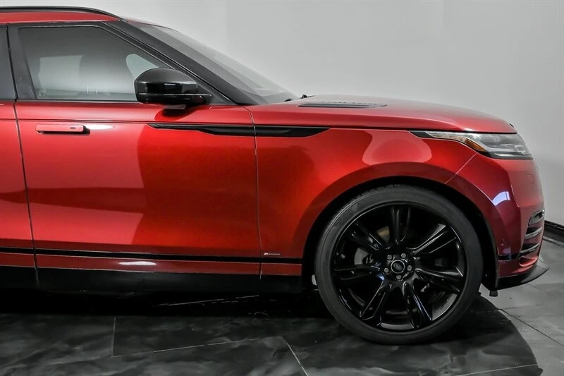 2019 Land Rover Range Rover Velar - Image 12 of 21