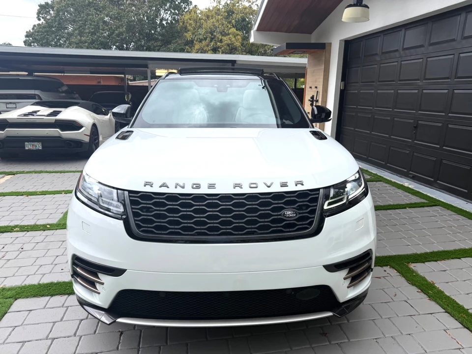 2019 Land Rover Range Rover Velar - Image 3 of 21