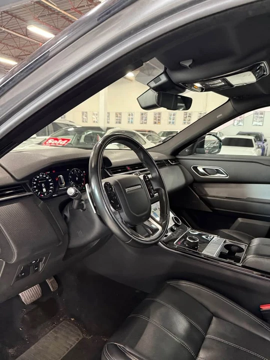 2019 Land Rover Range Rover Velar - Image 7 of 18