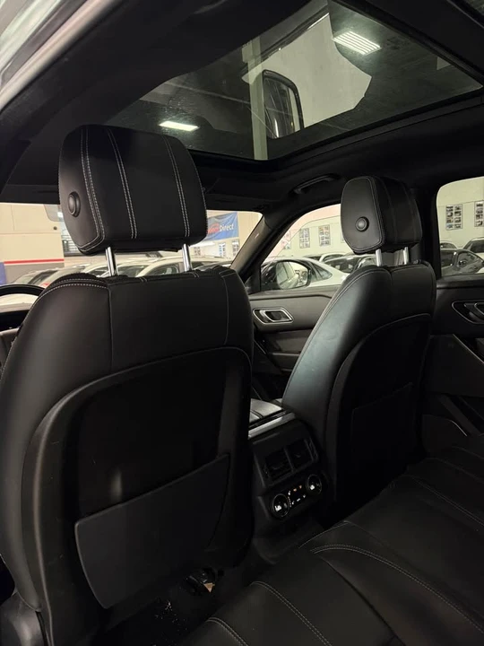 2019 Land Rover Range Rover Velar - Image 12 of 18