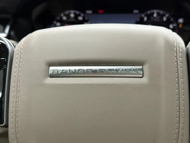 2019 Land Rover Range Rover Velar - Image 16 of 21