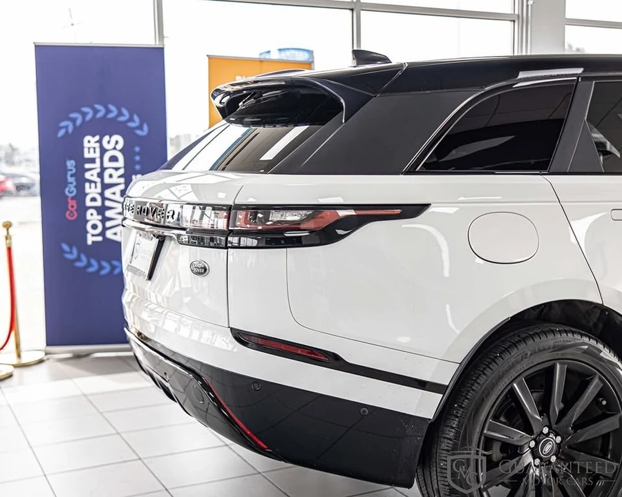 2019 Land Rover Range Rover Velar - Image 15 of 20