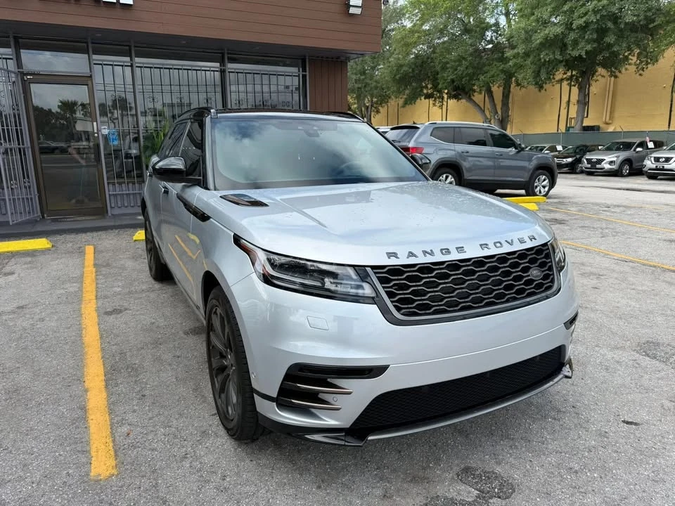 2019 Land Rover Range Rover Velar - Image 3 of 19
