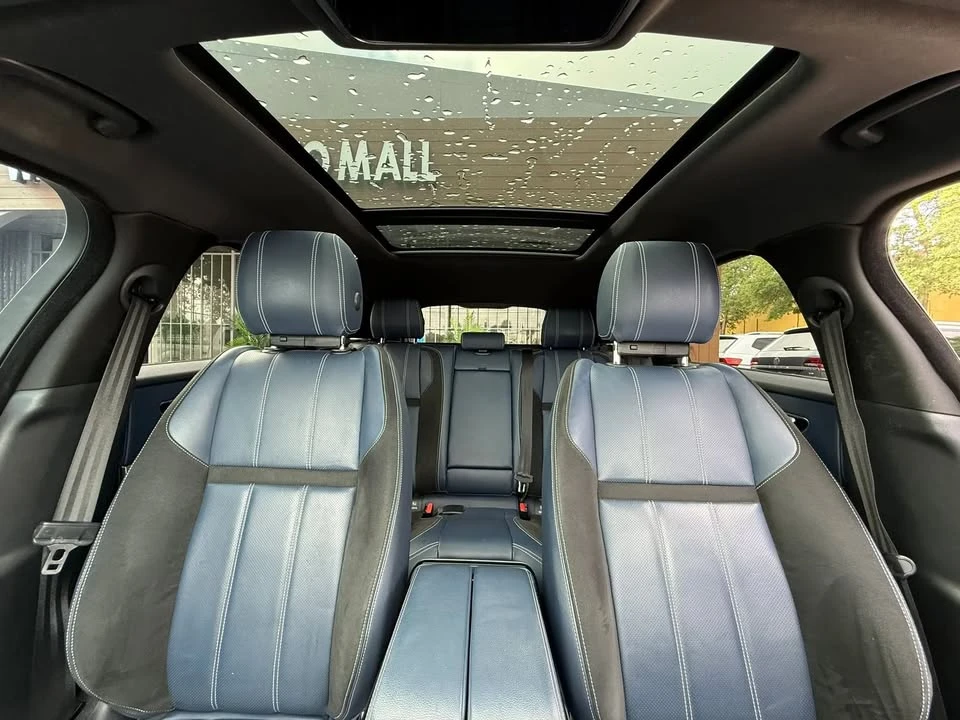 2019 Land Rover Range Rover Velar - Image 9 of 19