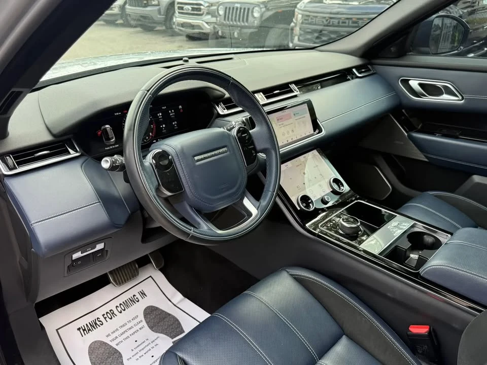 2019 Land Rover Range Rover Velar - Image 13 of 19