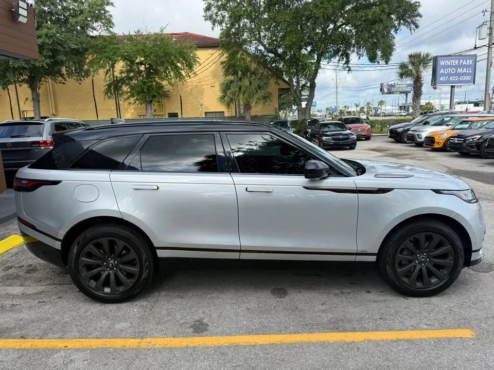 2019 Land Rover Range Rover Velar - Image 4 of 19