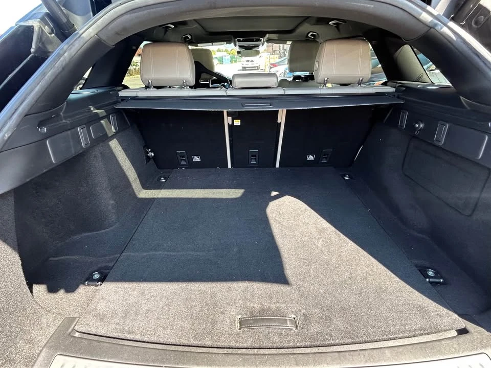 2019 Land Rover Range Rover Velar - Image 4 of 9