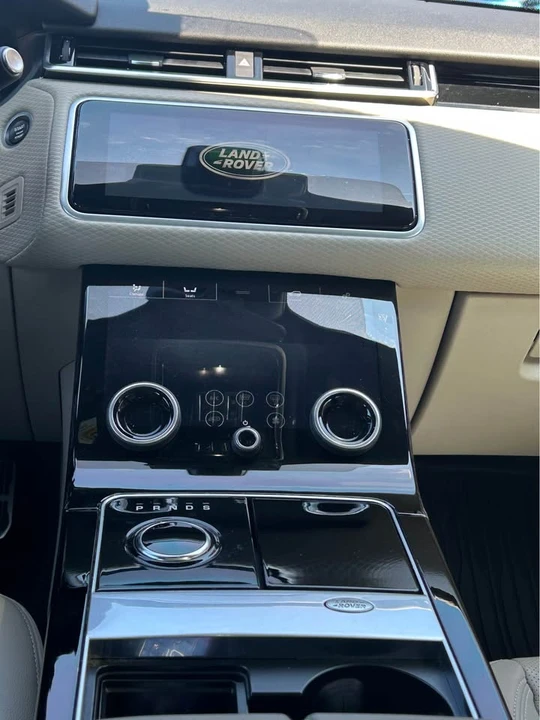 2019 Land Rover Range Rover Velar - Image 9 of 9
