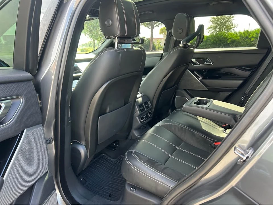 2019 Land Rover Range Rover Velar - Image 7 of 9