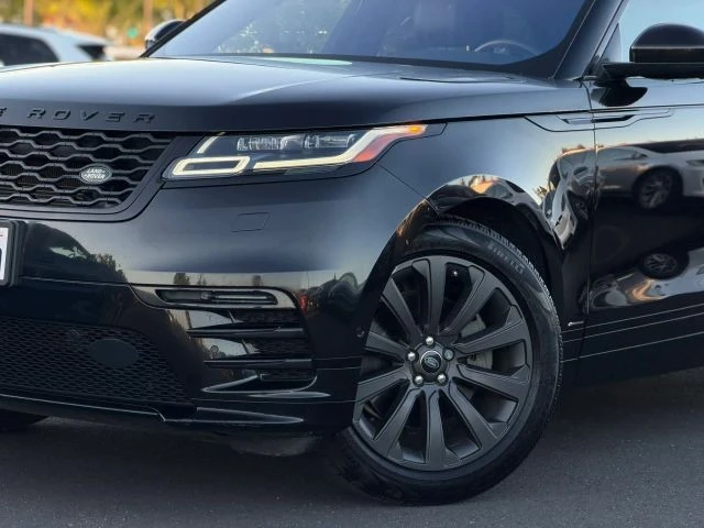 2019 Land Rover Range Rover Velar - Image 2 of 21