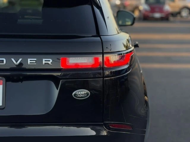 2019 Land Rover Range Rover Velar - Image 9 of 21