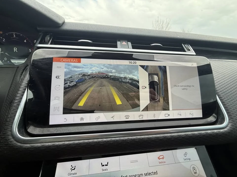 2019 Land Rover Range Rover Velar - Image 10 of 13