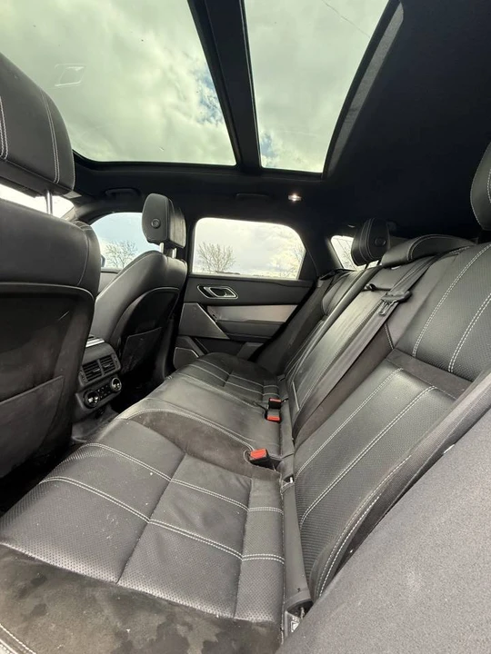 2019 Land Rover Range Rover Velar - Image 12 of 13