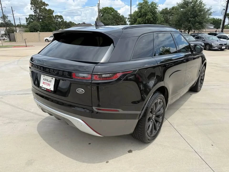 2019 Land Rover Range Rover Velar - Image 7 of 17