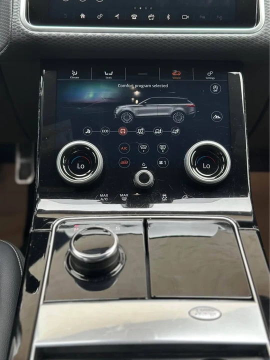 2019 Land Rover Range Rover Velar - Image 15 of 20