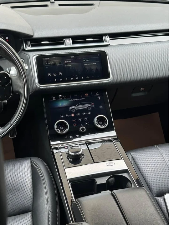 2019 Land Rover Range Rover Velar - Image 12 of 20