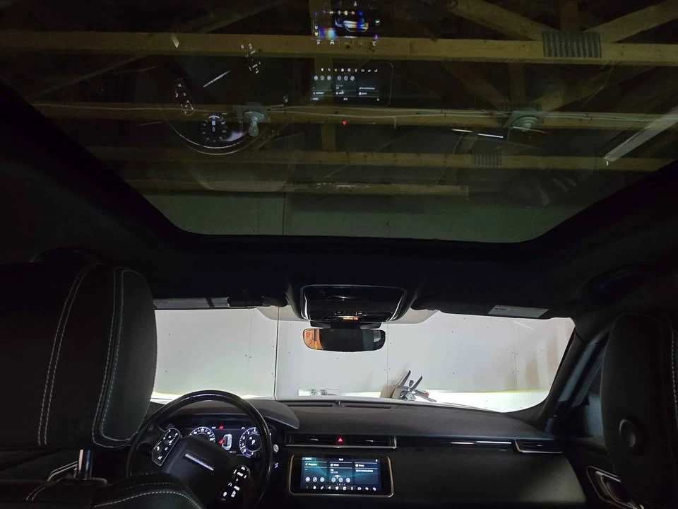 2019 Land Rover Range Rover Velar - Image 3 of 9